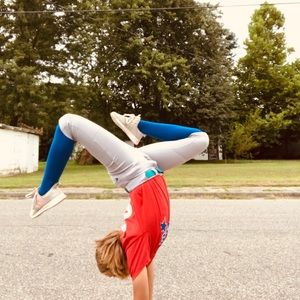 Meet your Posher, Mac